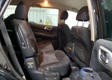 2020 Nissan Pathfinder S z USA, uszkodzony, nr VIN 5N1DR2AMXLC641224